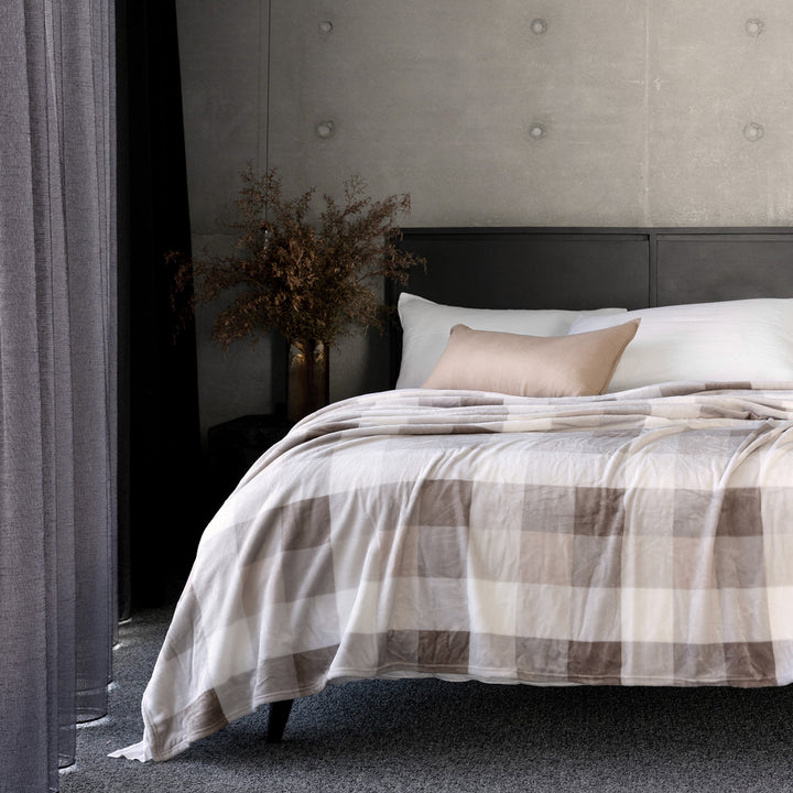 Bambury Charlie Ultraplush Nougat Blanket Lifestyle | My Linen