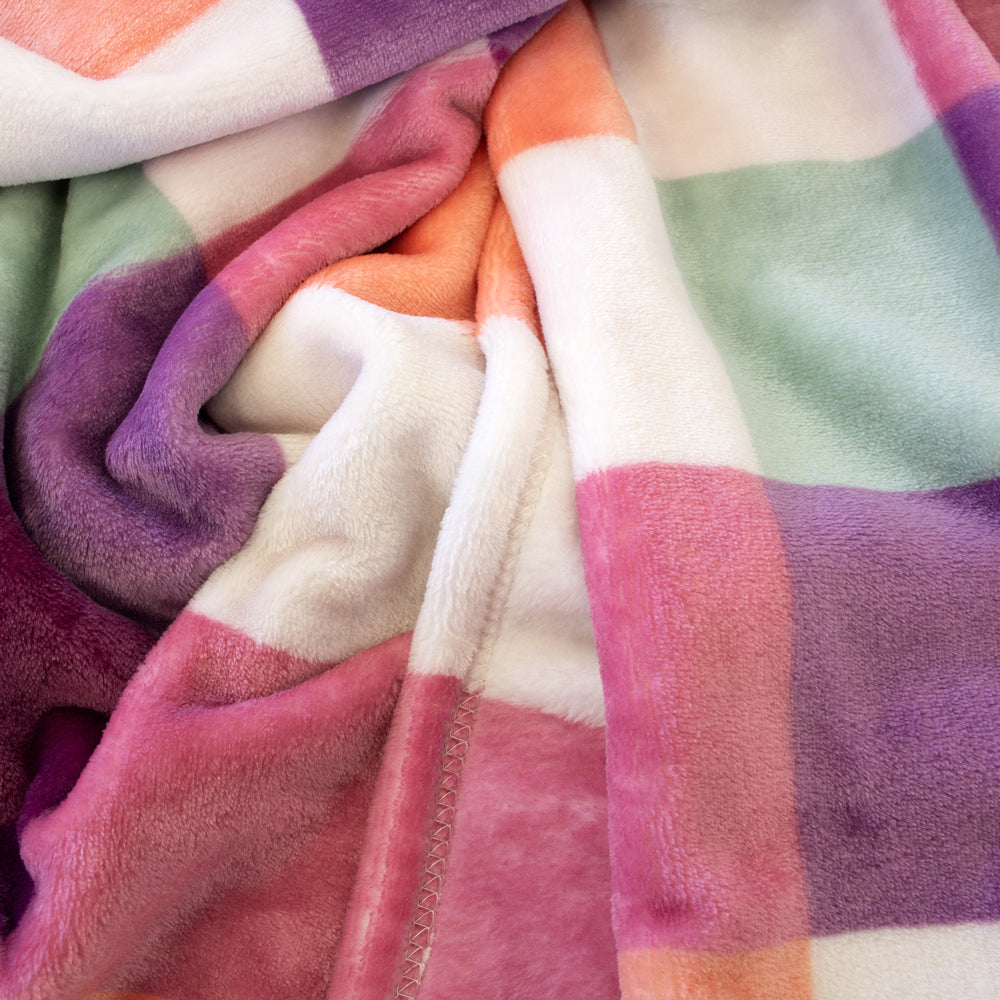 Bambury Charlie Ultraplush Sherbet Blanket Detail | My Linen