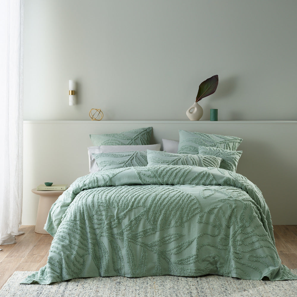 Foliage Sage Bedspread Set | Double Bed