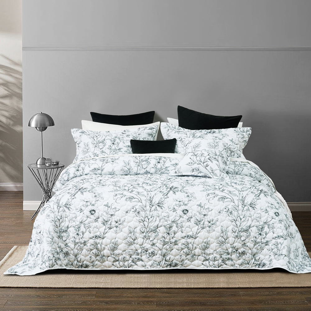 Gracie White Bedspread Set | Double Bed