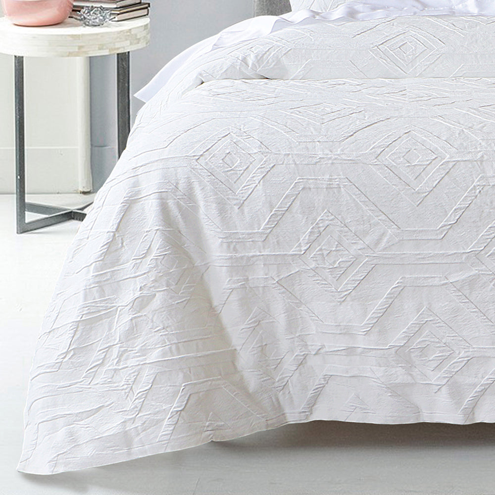Kora White Quilt Cover Set | Queen Bed