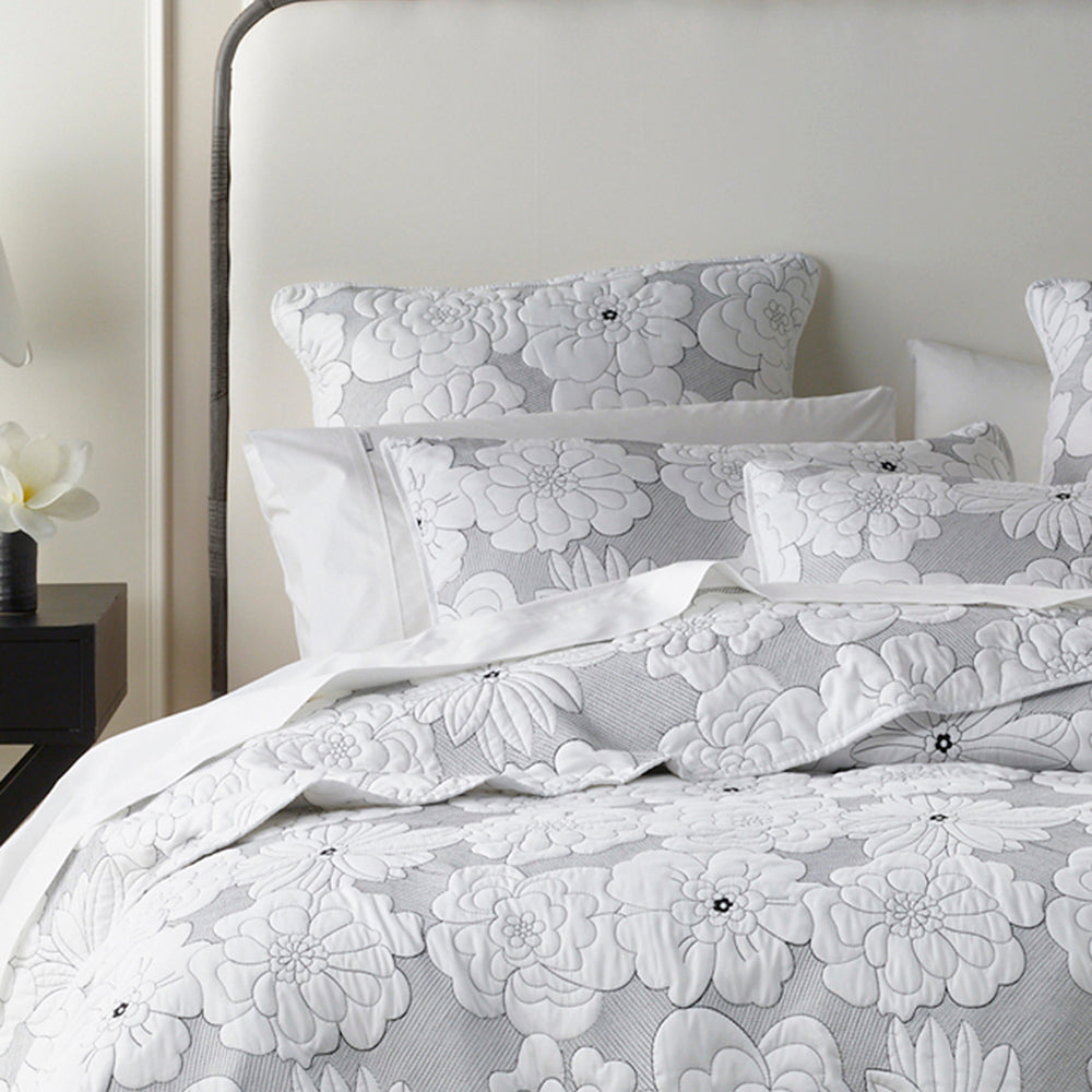 Leona White Bedspread Set | King Bed