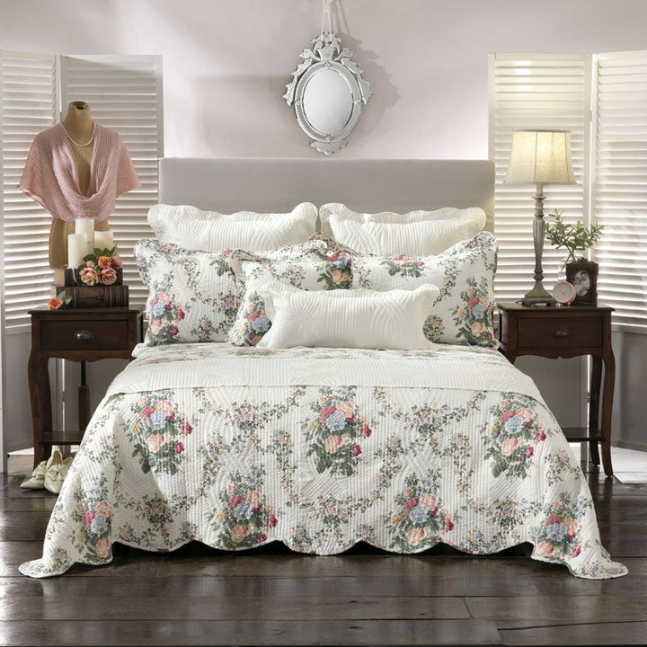 Rosedale Bedspread | Queen Bed