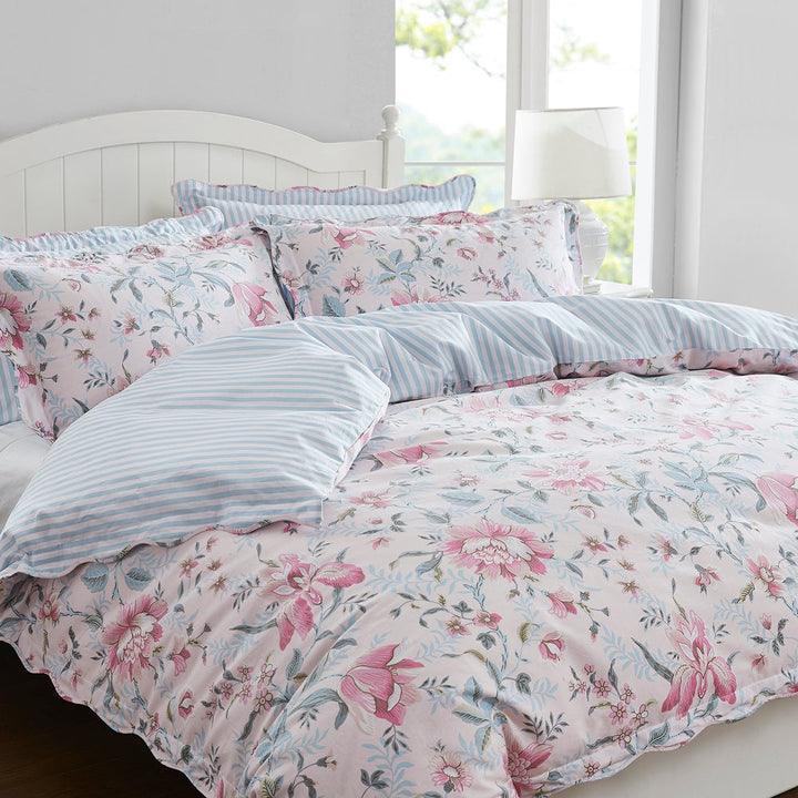 Editas Garden Blush Pink Quilt Cover Set | Queen Bed