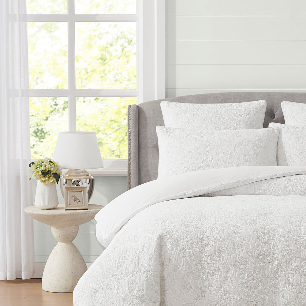 Laura Ashley Trailing Laurissa Off White Quilt Cover Set Lifestyle | My Linen