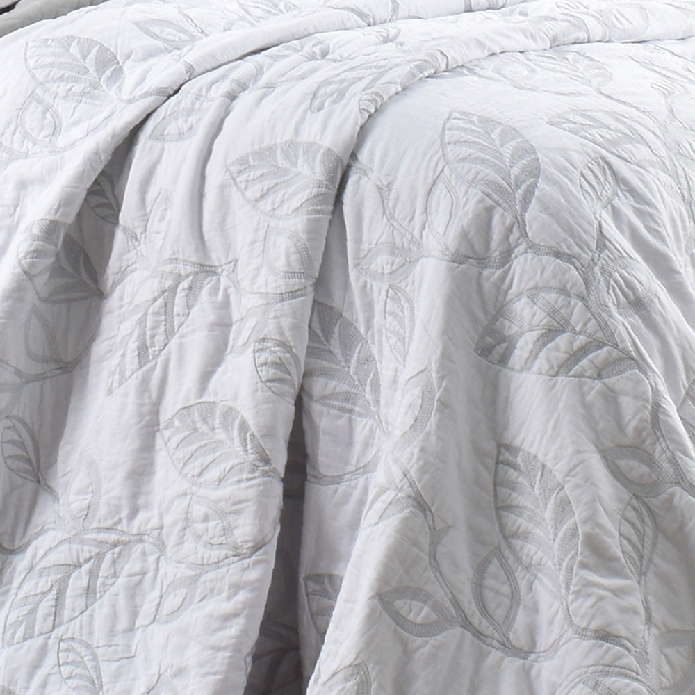 Botanical Leaves Coverlet Set | King Single Bed