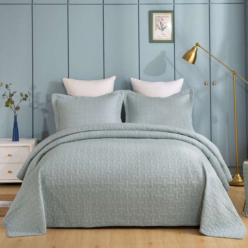 Embroidered Jade Coverlet Set | Super King
