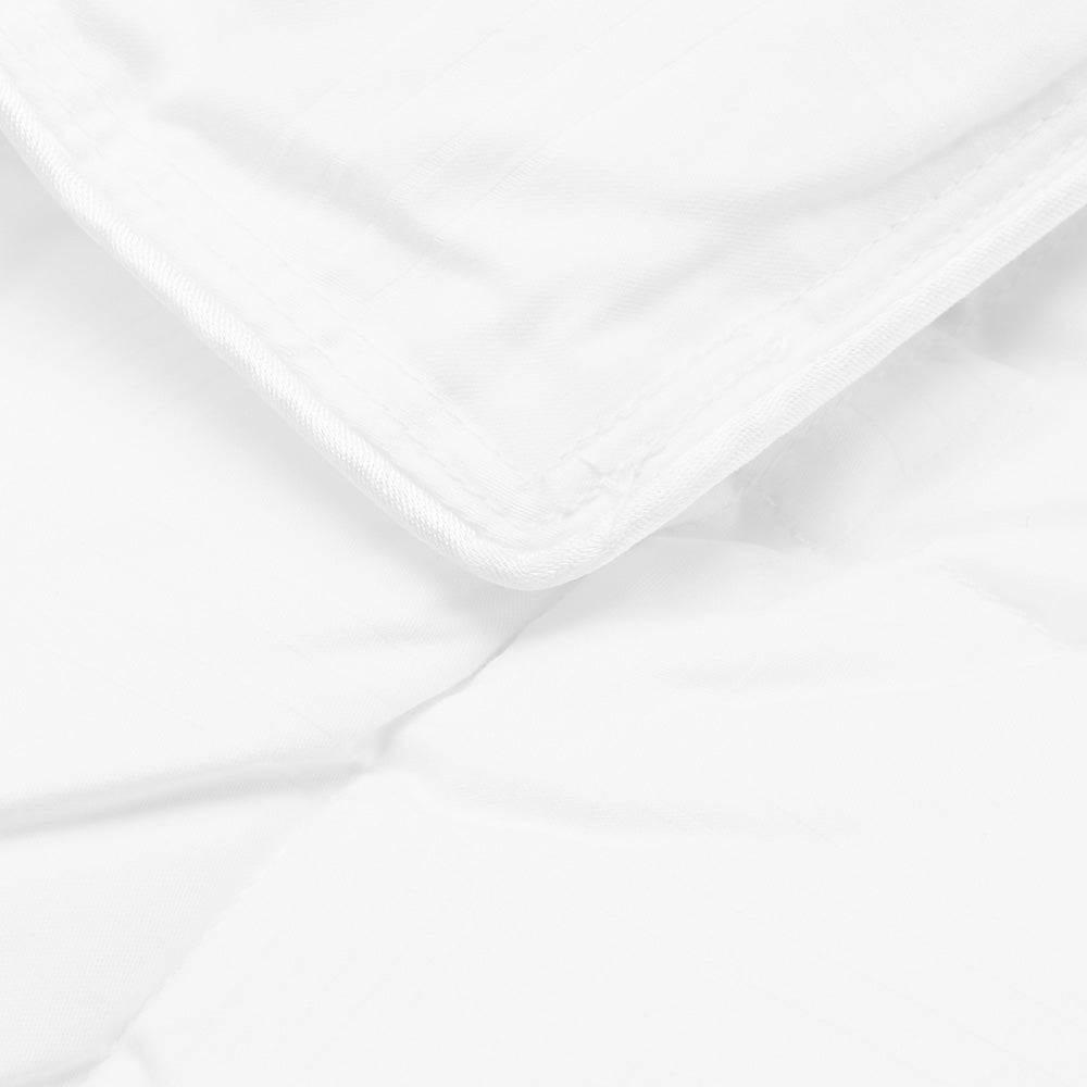 Classique 50 Collection Down and Feather Quilt / Doona | Double Bed