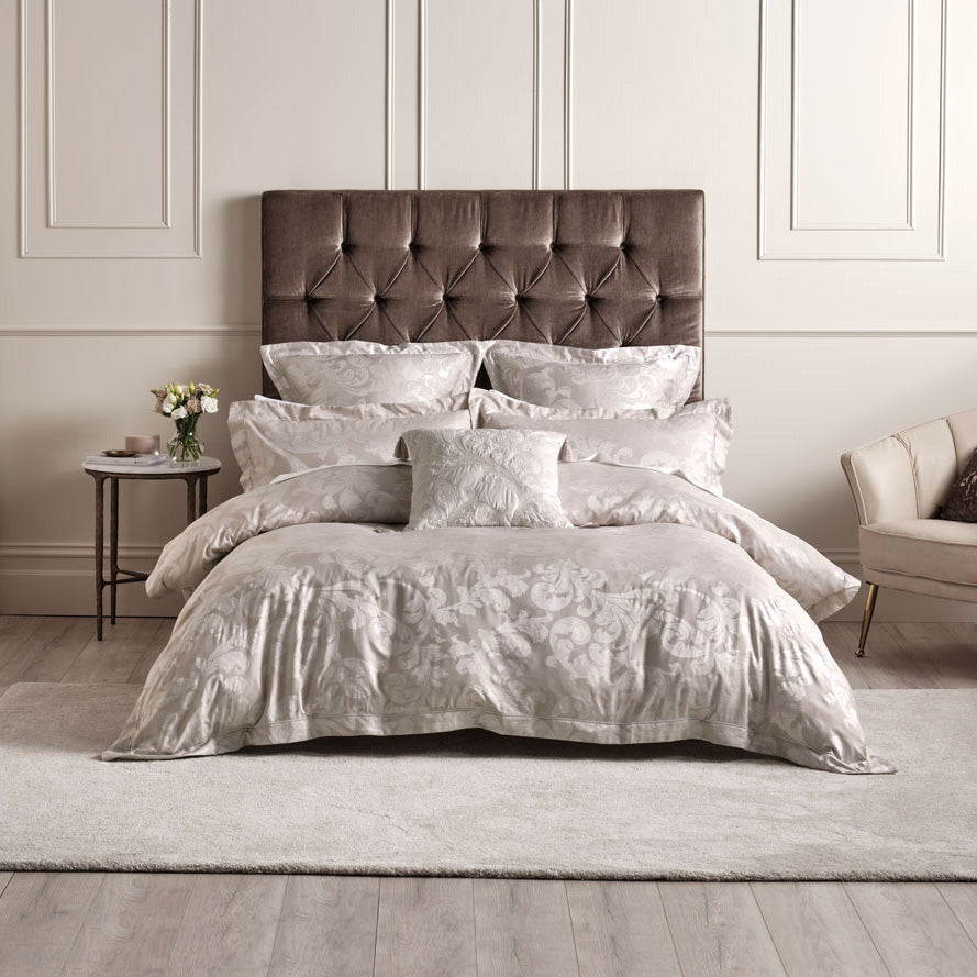 Verity Gold Quilt Cover Set | Queen Bed