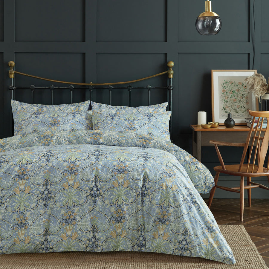 William Morris Woodland Weeds Quilt Cover Set | My Linen