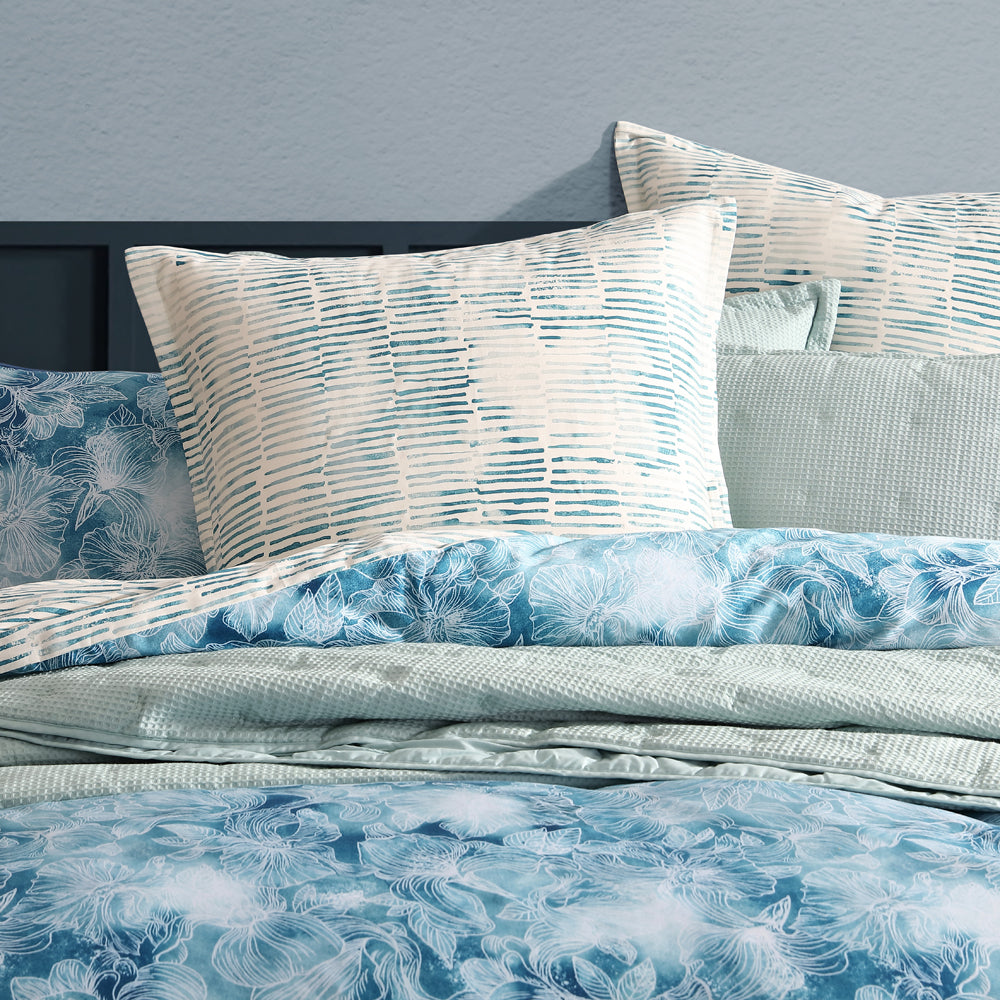 Kiama Blue Quilt Cover Set | King Bed