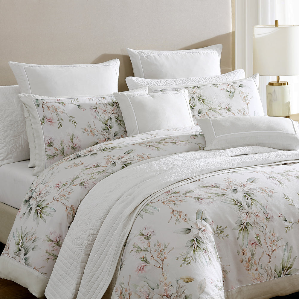 Amandaline Ivory Quilt Cover Set | Super King