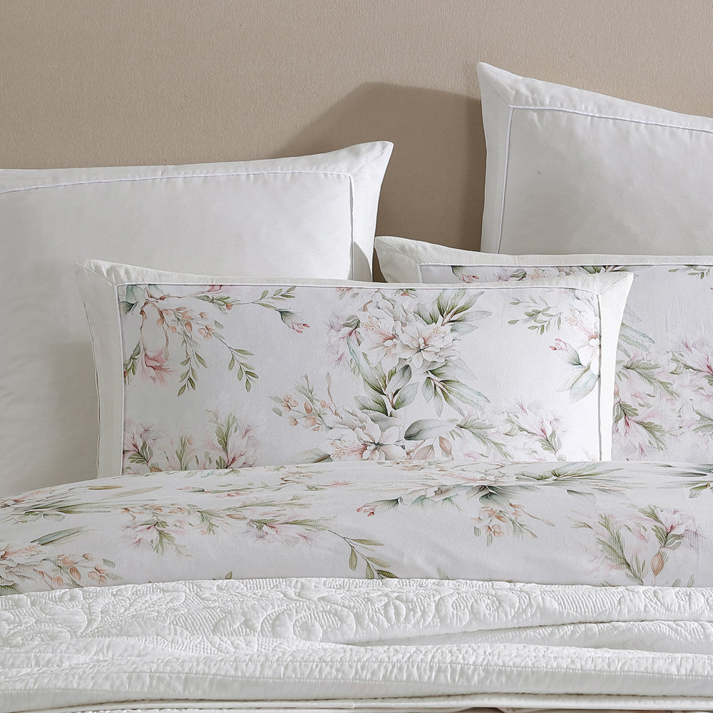 Amandaline Ivory Quilt Cover Set | King Bed
