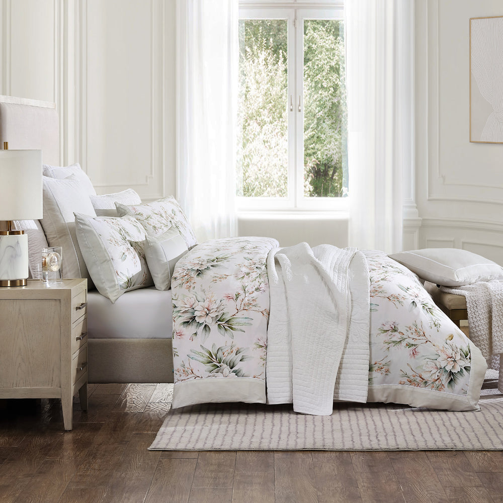 Amandaline Ivory Quilt Cover Set | Super King
