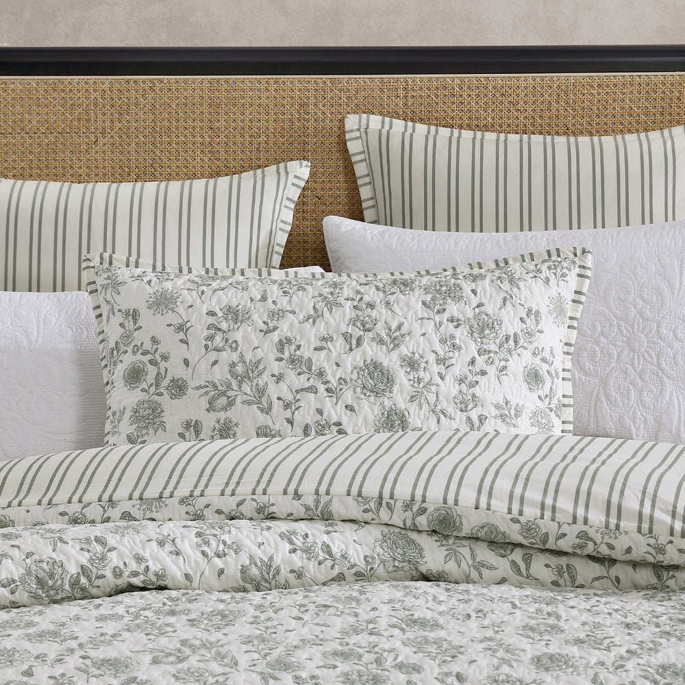 Marthas Orchard Sage Quilt Cover Set | Super King