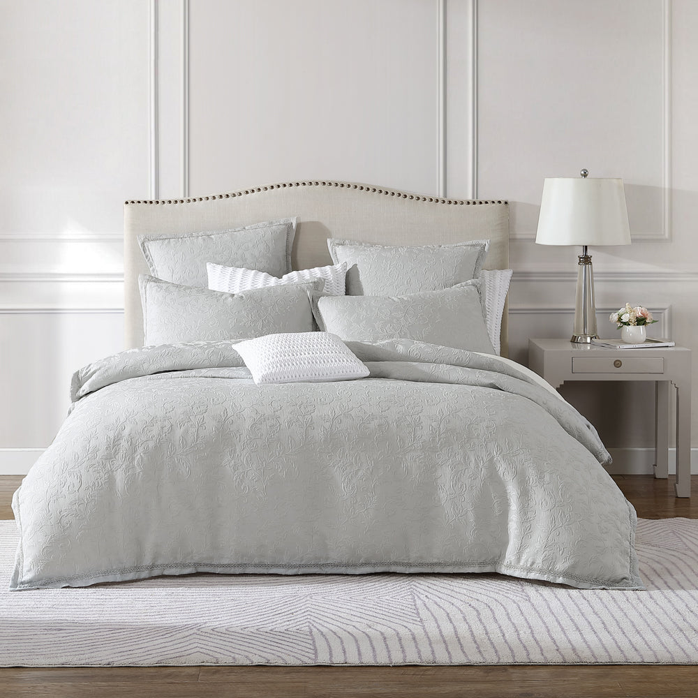 Valentina Cloud Quilt Cover Set | King Bed