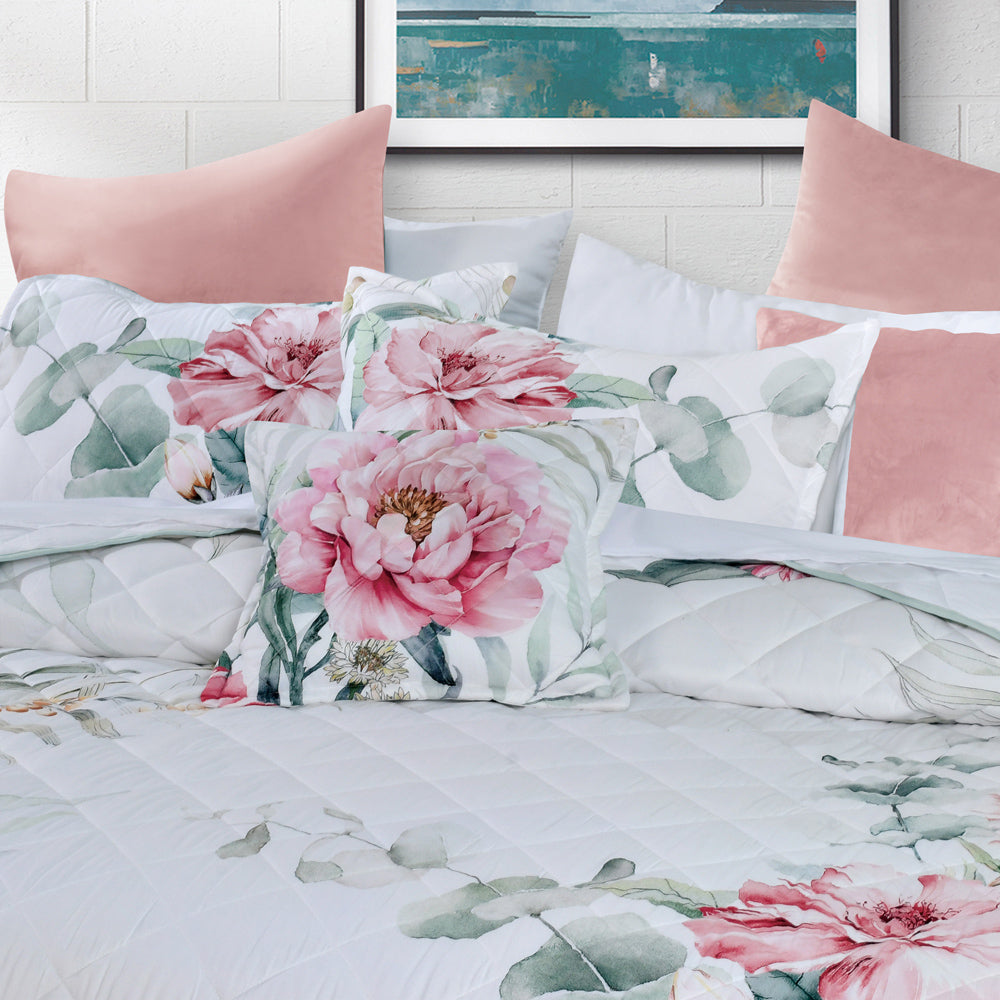Bianca Coleraine White Bedspread Set Closeup | My Linen