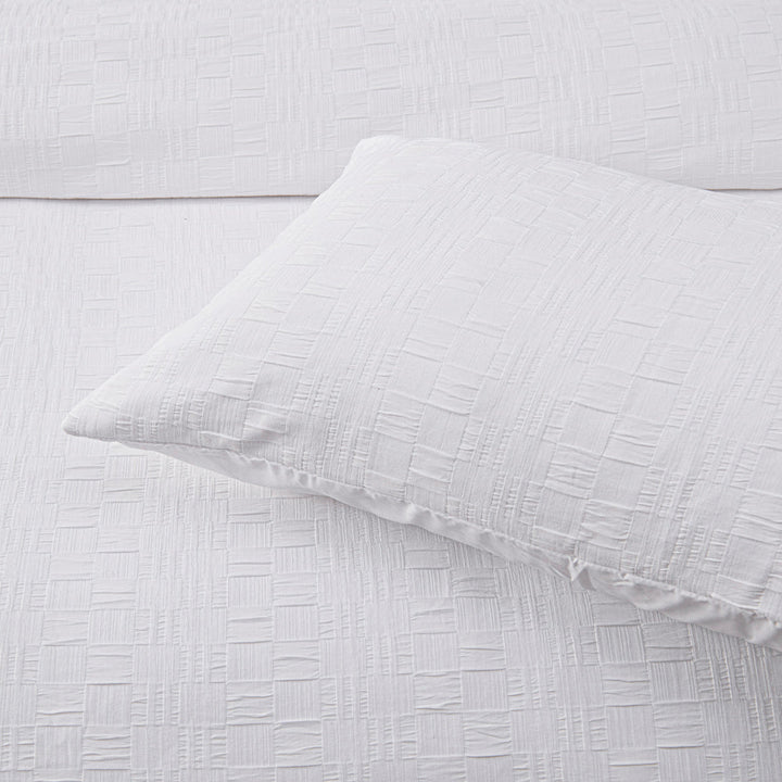 Cosmo White Quilt Cover Set | King Bed