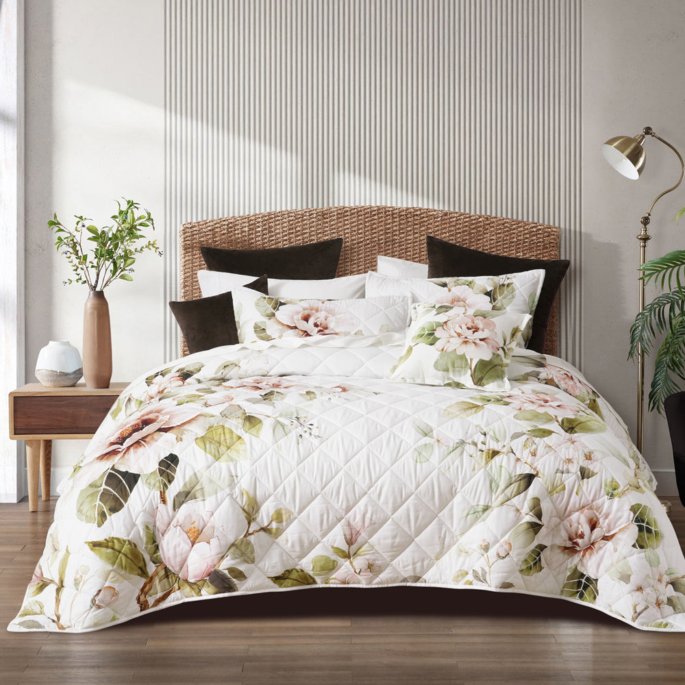 Rosalia White Coverlet Set | Queen / King Bed