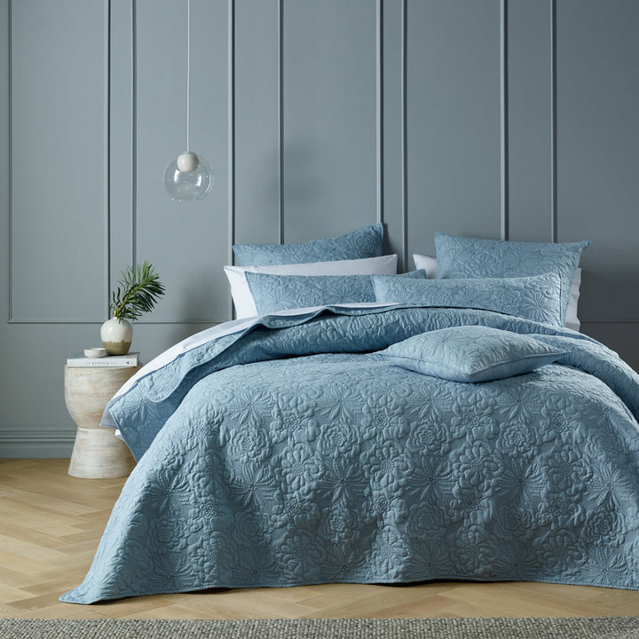 Sabrina Blue Bedspread Set | Queen Bed