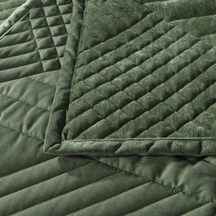 Samatra Olive Coverlet Set | Single / Double Bed