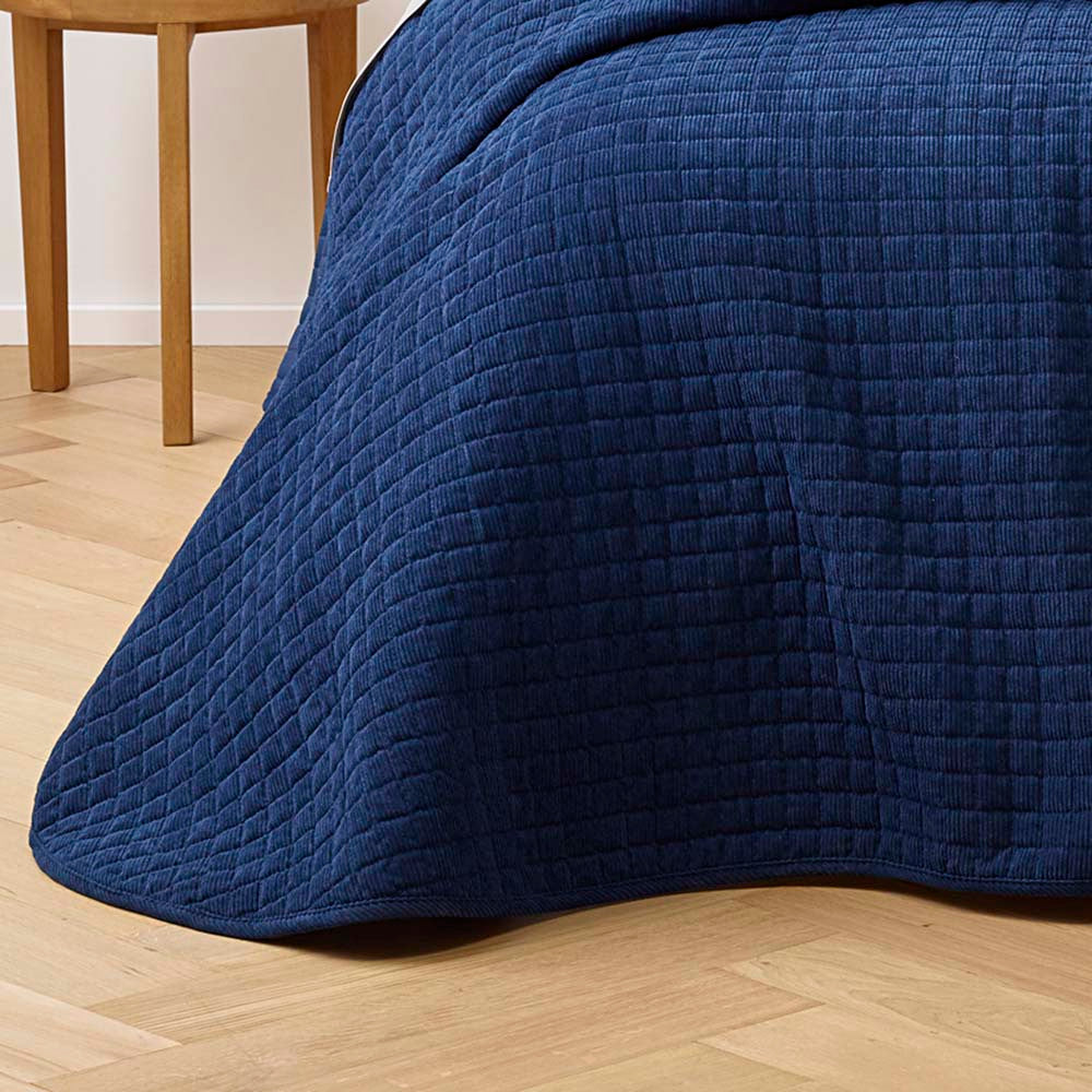 Turin Indigo Coverlet Set | Queen / King Bed