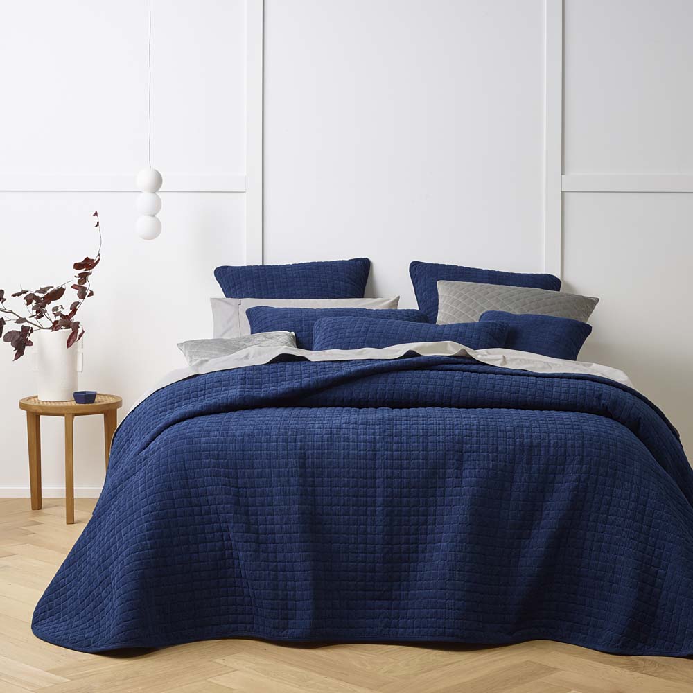 Turin Indigo Coverlet Set | Queen / King Bed