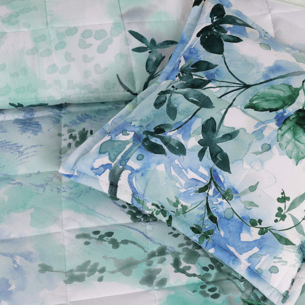 Bianca Woodbury White Bedspread Set Detail | My Linen