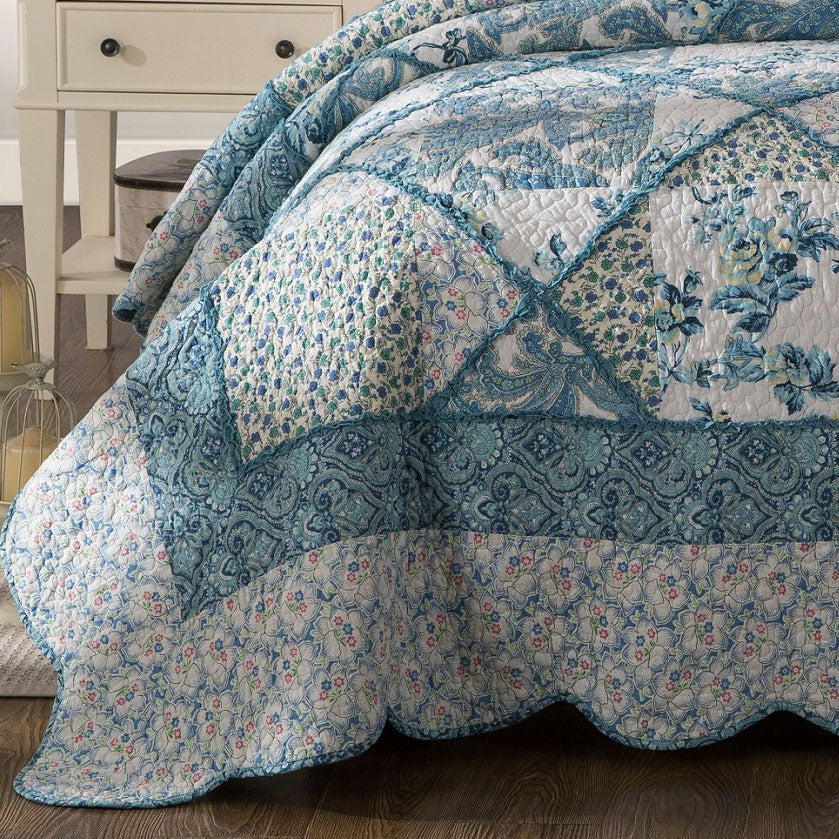 Blue Bouquet Coverlet Set | Queen Bed