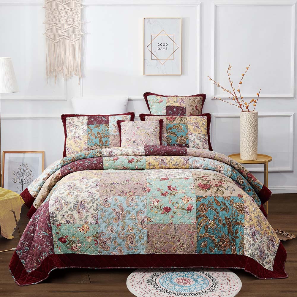 Dramatic Floral Coverlet Set | King Single Bed