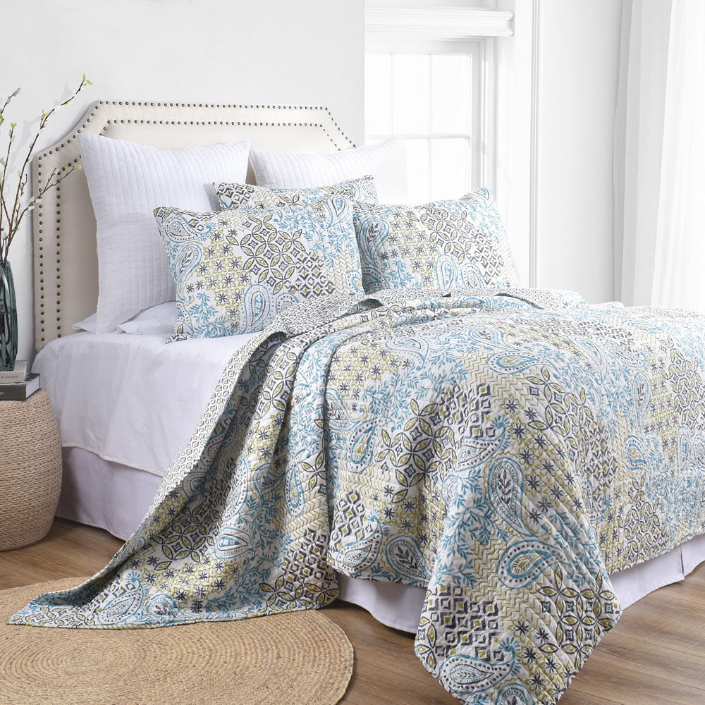 Julia Coverlet Set | Super King