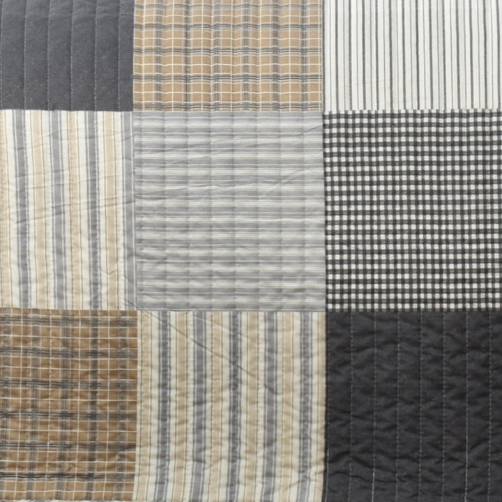 Vintage Patch Coverlet Set | King Single Bed