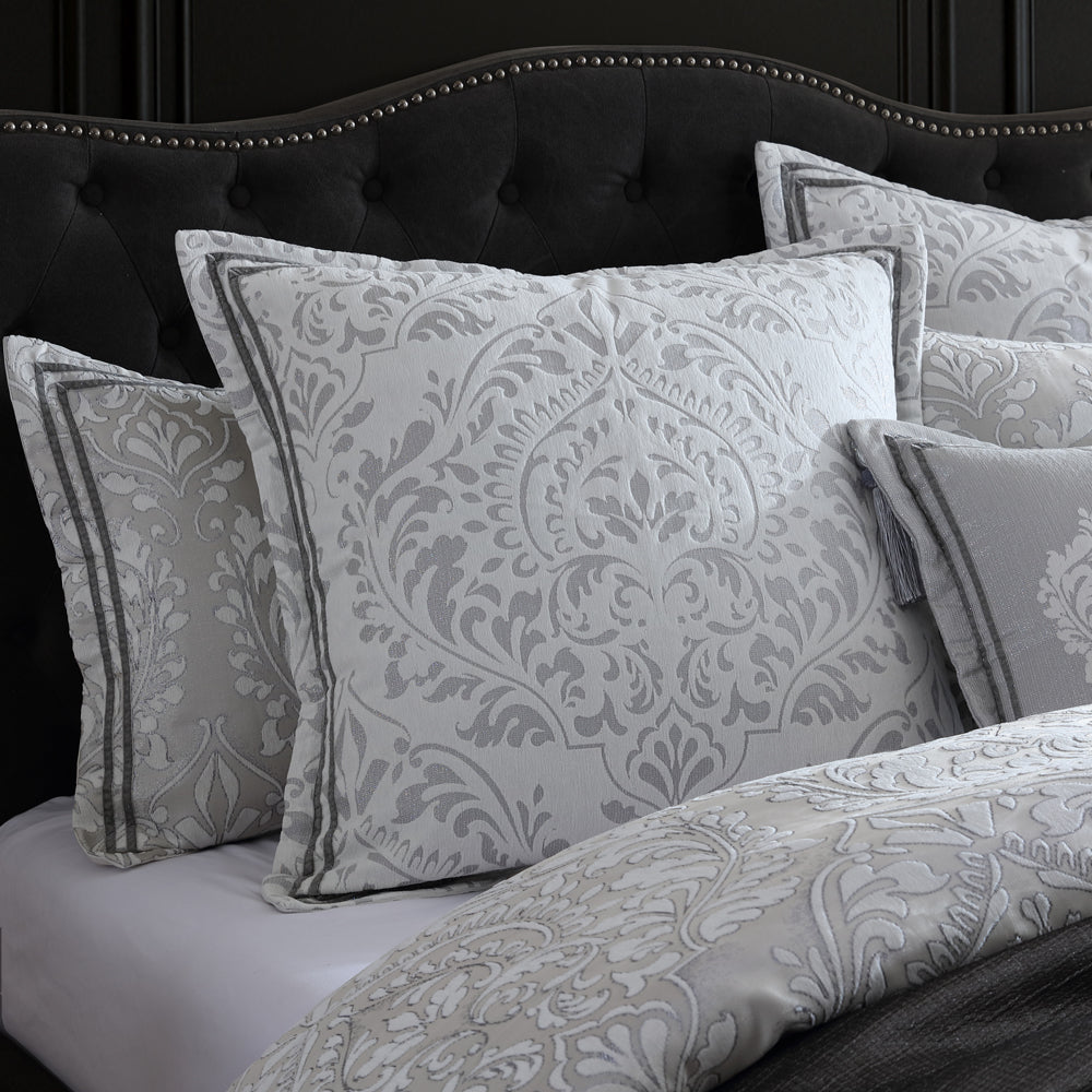 Alexander Silver Quilt Cover Set | Queen Bed