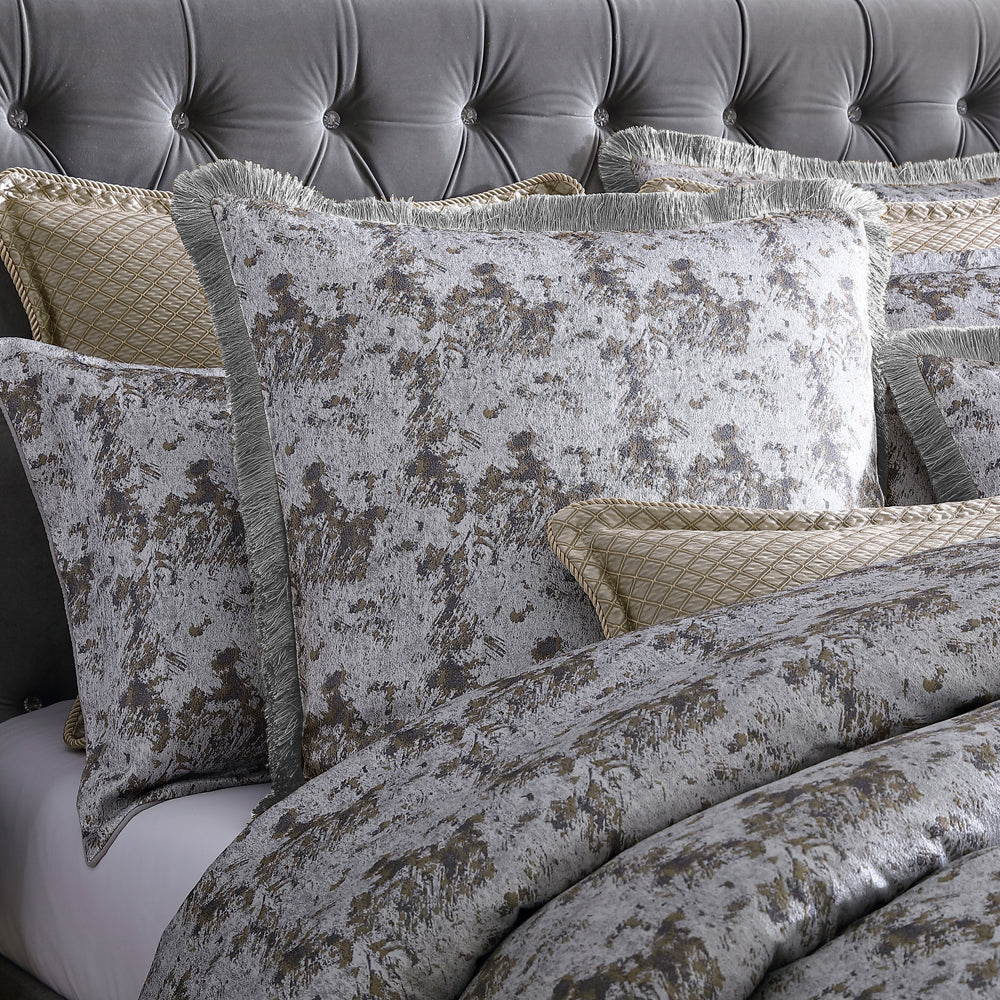 Trieste Silver Quilt Cover Set | Super King