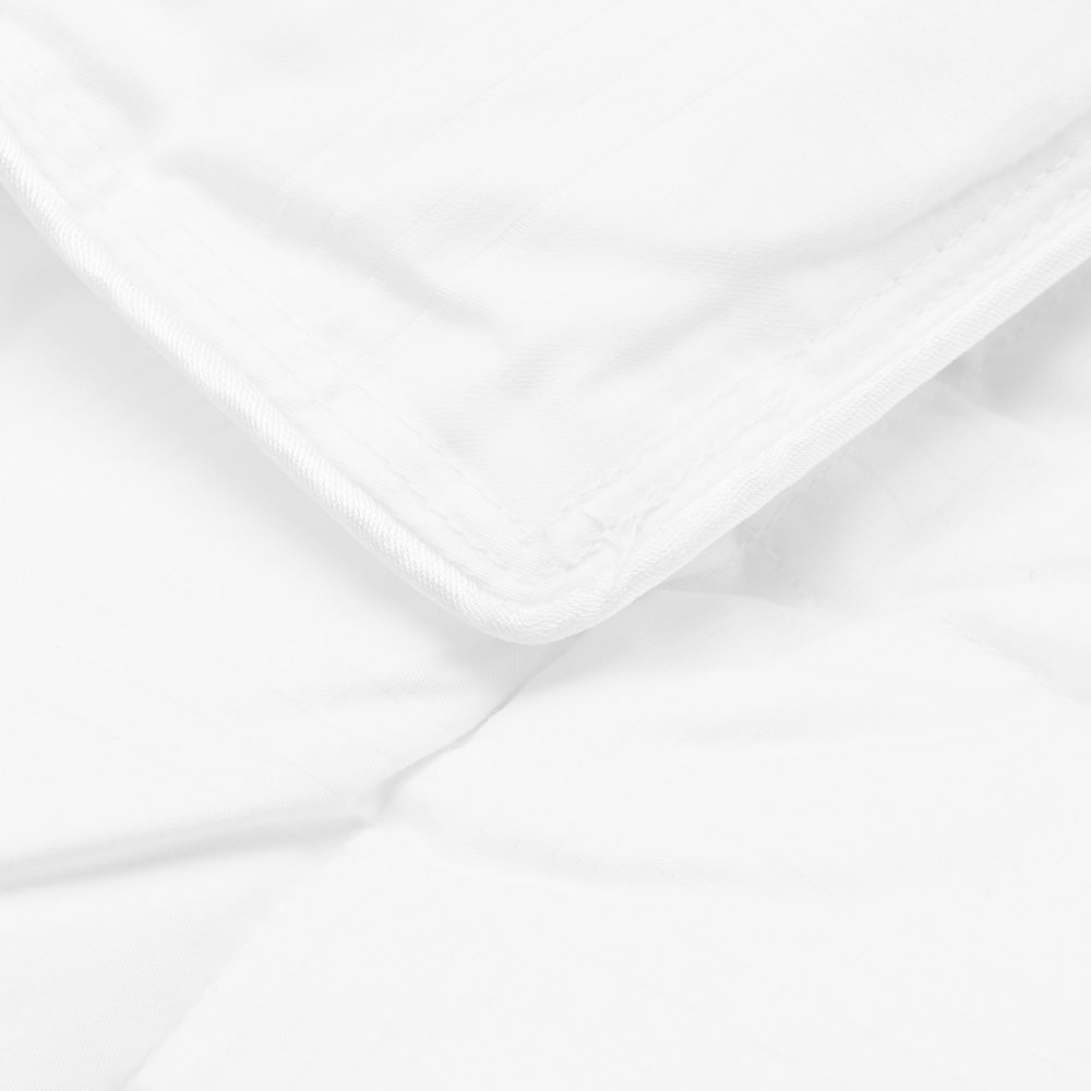 Classique Collection Down and Feather Quilt / Doona | Single Bed