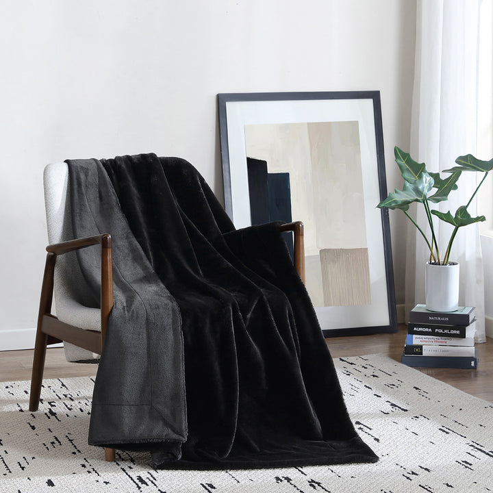 Ardor Boudoir Benz Black Faux Fur Throw | My Linen