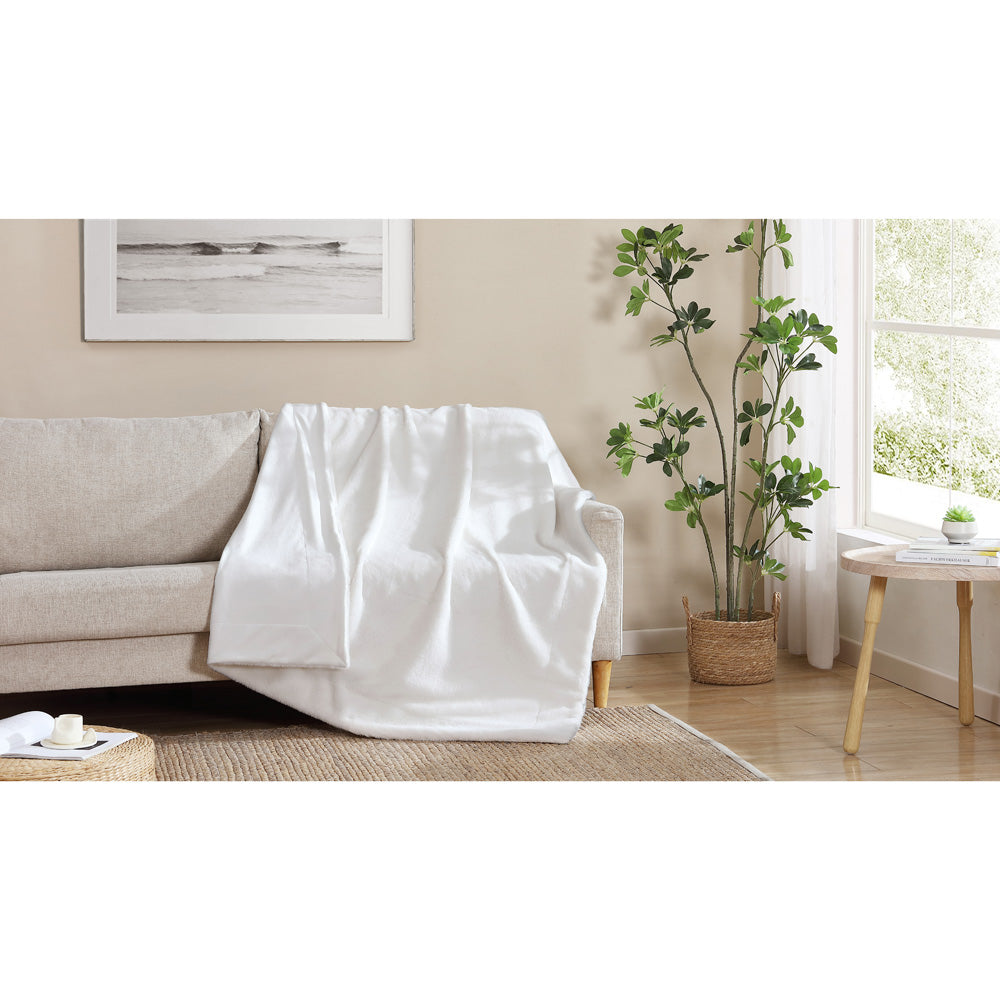 Ardor Boudoir Benz Cream Faux Fur Throw Lifestyle | My Linen