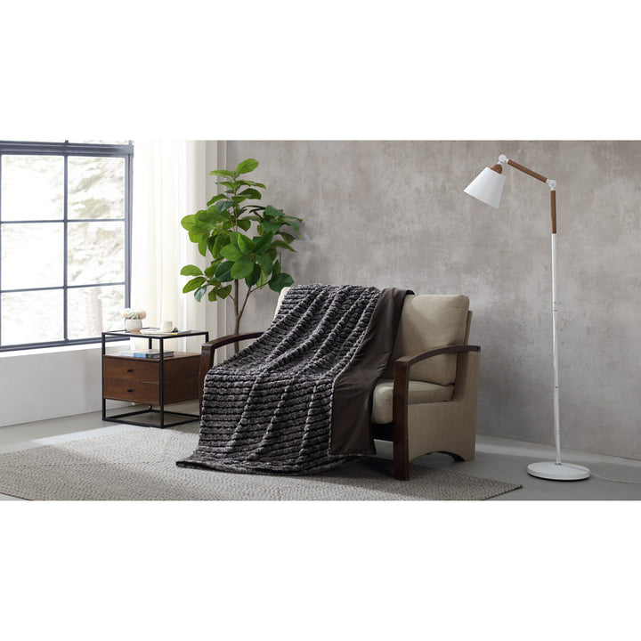 Ardor Boudoir Cole Ash Faux Fur Throw Lifestyle | My Linen