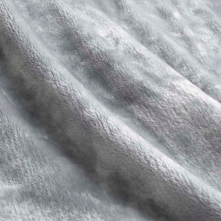 Lucia Plush Blanket Silver | Queen Bed