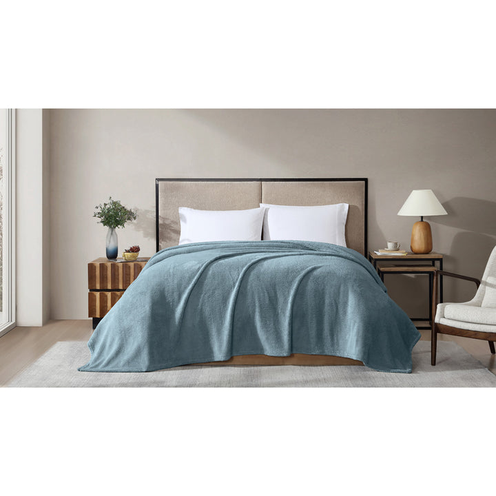 Ardor Boudoir Teddy Fleece Sea Mist Blanket Lifestyle | My Linen