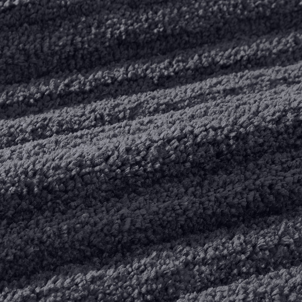 Algodon Lawson Plush Ebony Bath Mat Detail | My Linen