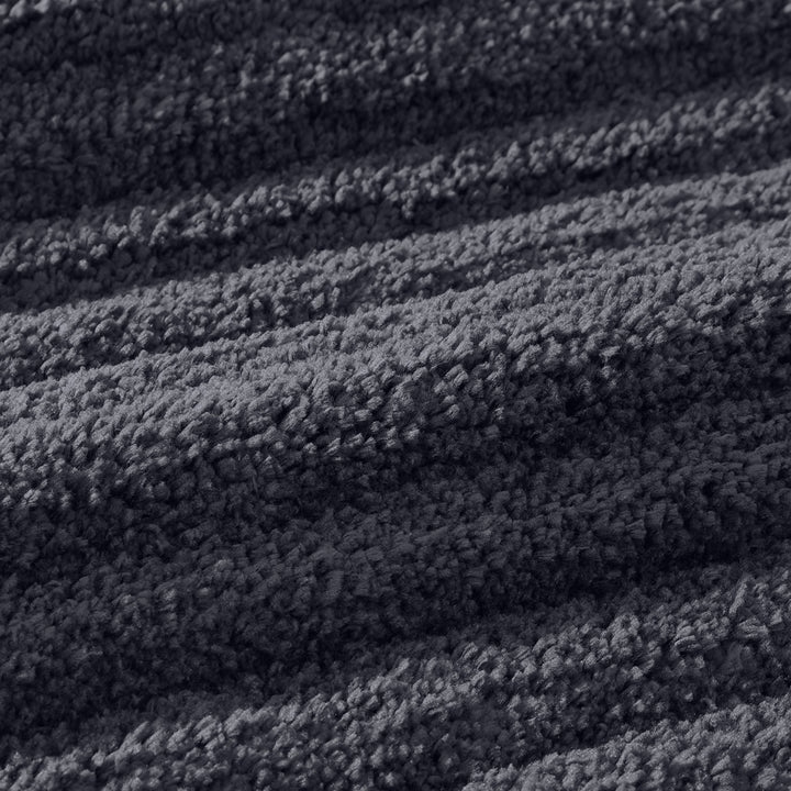 Algodon Lawson Plush Ebony Bath Mat Detail | My Linen