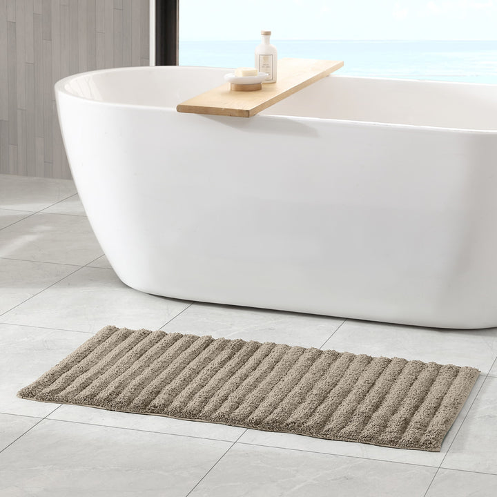 Algodon Lawson Plush Taupe Bath Mat Lifestyle | My Linen
