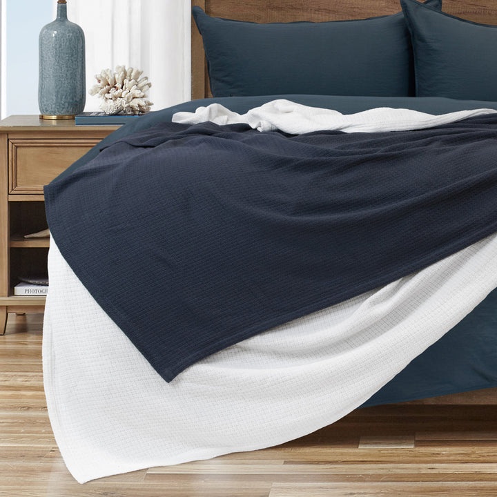 Algodon Sophie Cotton Waffle Charcoal Blanket Closeup | My Linen