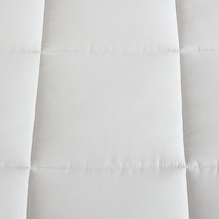 Kenneth Cole Solutions Grey 3pc Comforter Set Detail | My Linen