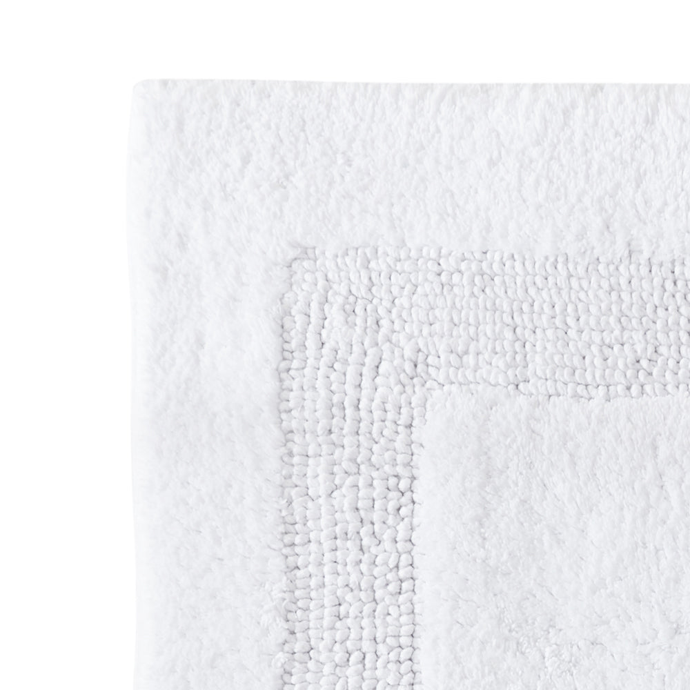 Tommy Bahama Longbranch White Reversible Bath Mat Detail | My Linen