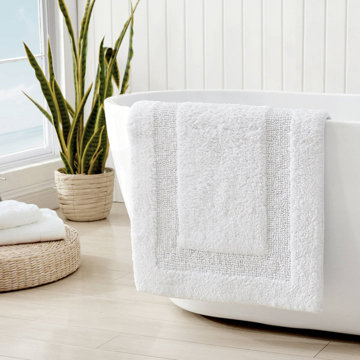 Tommy Bahama Longbranch White Reversible Bath Mat Lifestyle | My Linen