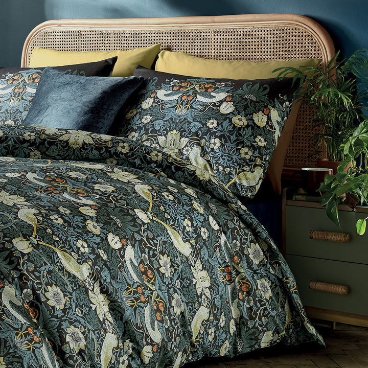William Morris Strawberry Thief Quilt Cover Set Closeup | My Linen