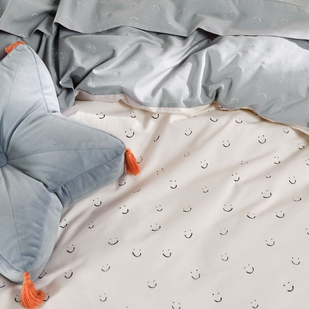 Smiles All Round Sugar / Smoke Quilt Cover Set | Queen Bed