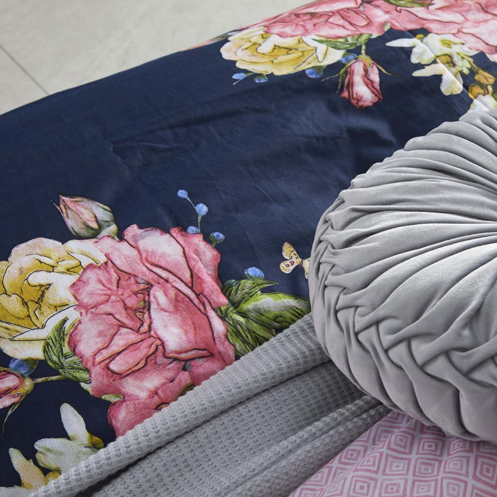 Bouquet Navy Quilt Cover Set | Double Bed